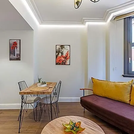 Modern House With Location In Beyoglu Ξενοδοχείο Κωνσταντινούπολη