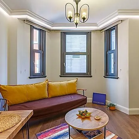 Ξενοδοχείο Modern House With Location In Beyoglu